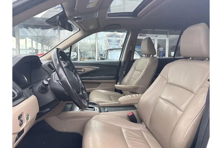 $18995 : Honda Pilot 2020 AWD EX-L 4d image 10