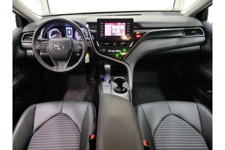 $27998 : Toyota Camry 2023 SE 4dr Sed image 9