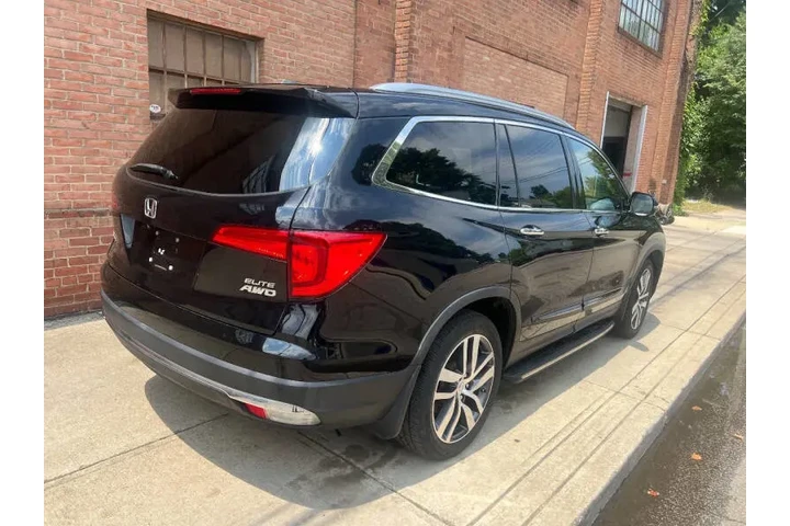 $20475 : 2016 Pilot Elite image 10