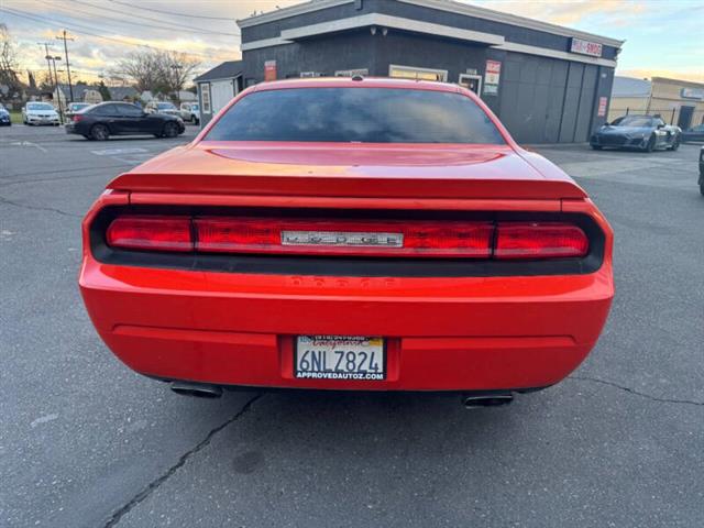 $15998 : 2010 Challenger R/T image 7