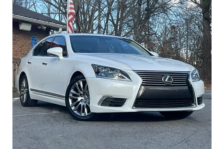 $17485 : Lexus LS 460 2015 4dr Sedan image 3
