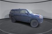 $35700 : PRE-OWNED 2021 TOYOTA 4RUNNER thumbnail