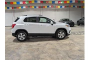 $17988 : Chevrolet Trax 2022 AWD LT 4 thumbnail