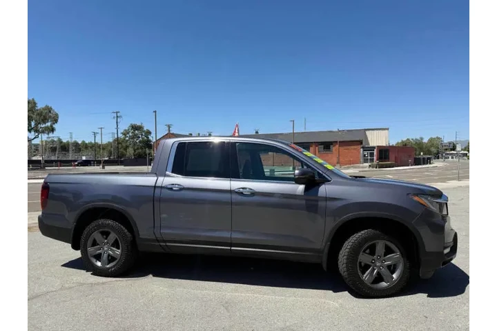 2022 Ridgeline RTL-E image 3