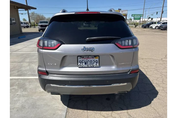 $17999 : 2019 Cherokee Limited image 5