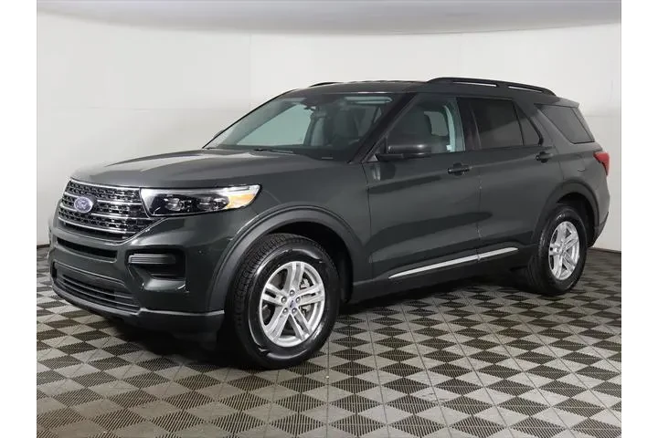 $28893 : Ford Explorer 2023 AWD XLT 4 image 6