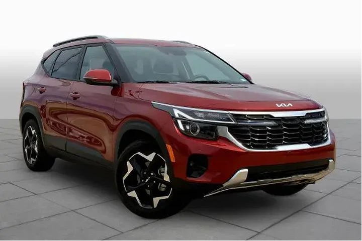 $23930 : Kia Seltos 2025 S 4dr SUV image 3