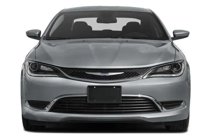 2016 200 Limited image 5