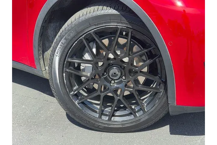 $25988 : Tesla Model Y 2021 AWD Long image 10