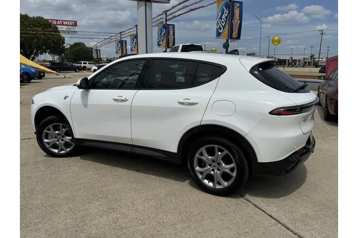 $21000 : Dodge Hornet 2024 AWD R/T 4d image 10