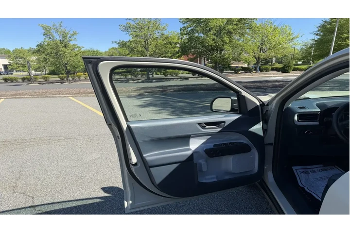 $31985 : Ford Maverick 2025 AWD XLT 4 image 10