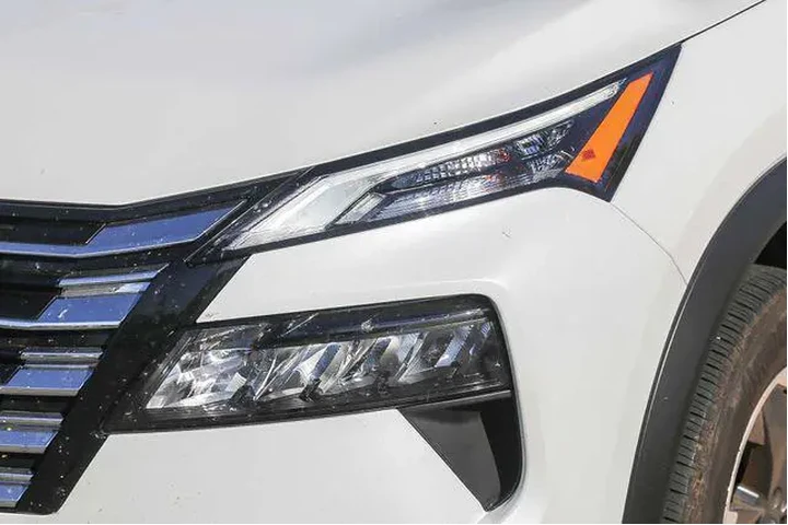 $23991 : Nissan Rogue 2024 SV 4dr Cro image 8