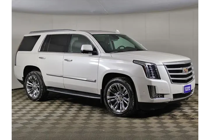 $35995 : Cadillac Escalade 2020 4x4 L image 2
