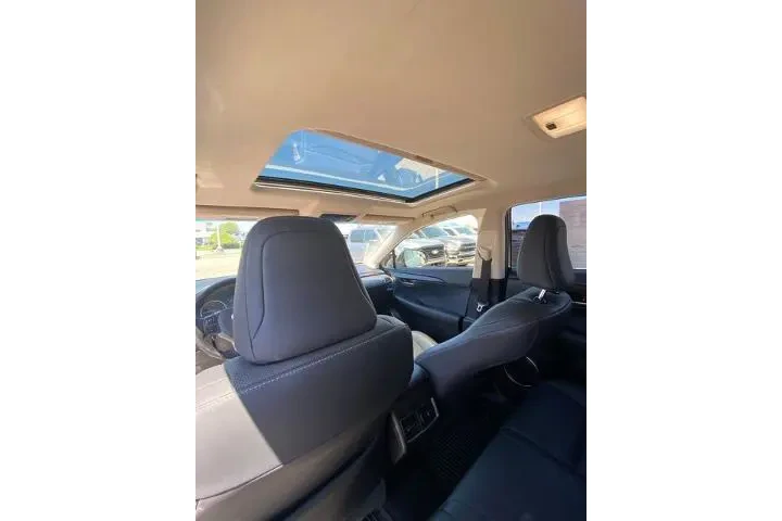 $18670 : Lexus NX 200t 2017 AWD 4dr C image 7