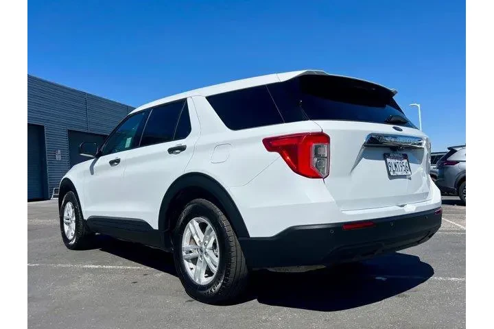 $27998 : Ford Explorer 2024 Base 4dr image 7
