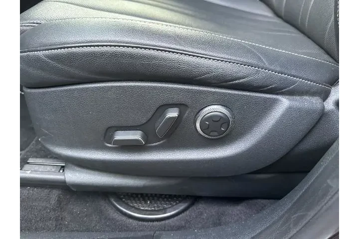 $31783 : Genesis GV80 2024 AWD 2.5T 4 image 6