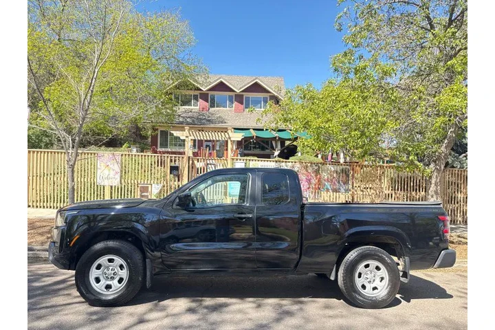 $27495 : 2022 Frontier King Cab S 4x4 image 3