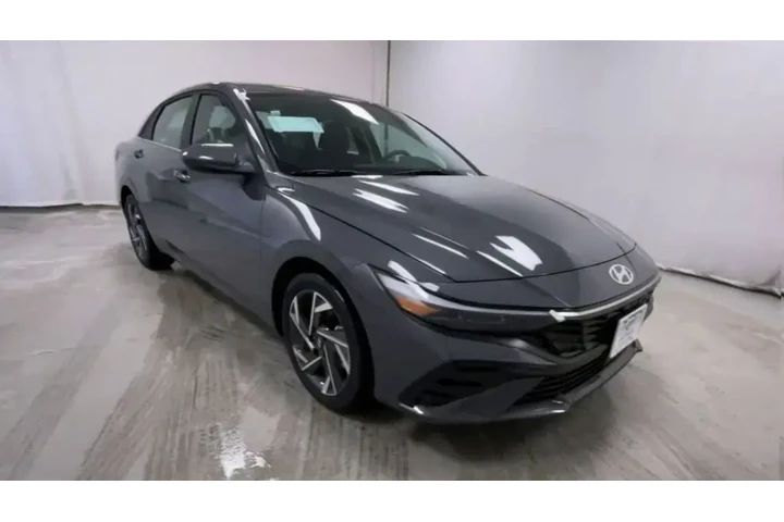 $24240 : Hyundai ELANTRA 2025 SEL Con image 2