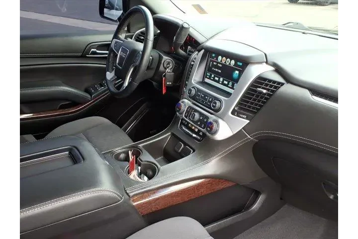 $24900 : GMC Yukon 2019 4x2 SLE 4dr S image 10