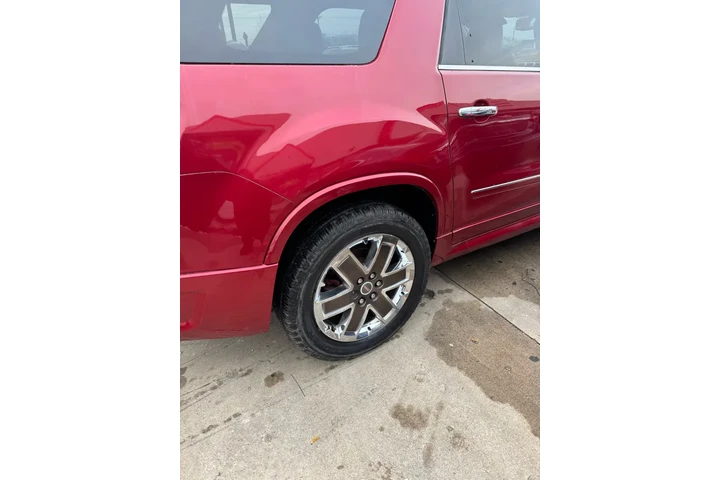 $7999 : 2012 GMC Acadia Denali FWD image 4