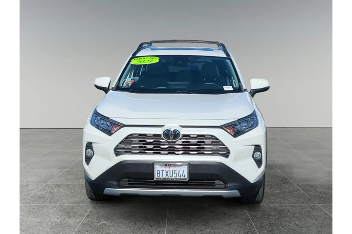 $32806 : Toyota RAV4 2021 Limited 4dr image 8