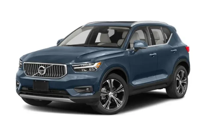 $24999 : Volvo XC40 2022 AWD T5 Momen image 1
