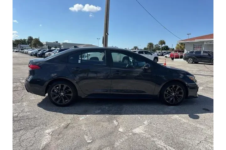 $20988 : Toyota Corolla 2024 SE 4dr S image 2