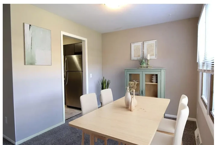 $600 : Apart duglass image 5