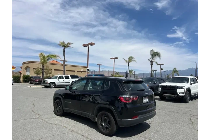 $11916 : Jeep Compass 2018 Sport 4dr image 6