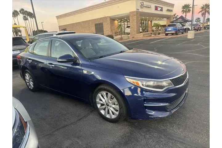 $7999 : Kia Optima 2016 LX 4dr Sedan image 3