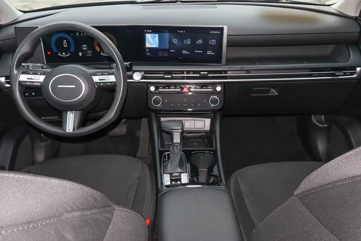 $22788 : 2025 Tucson SEL FWD image 10