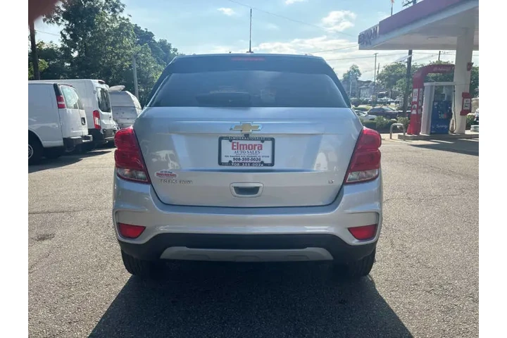 $12999 : 2018 Trax LT image 6
