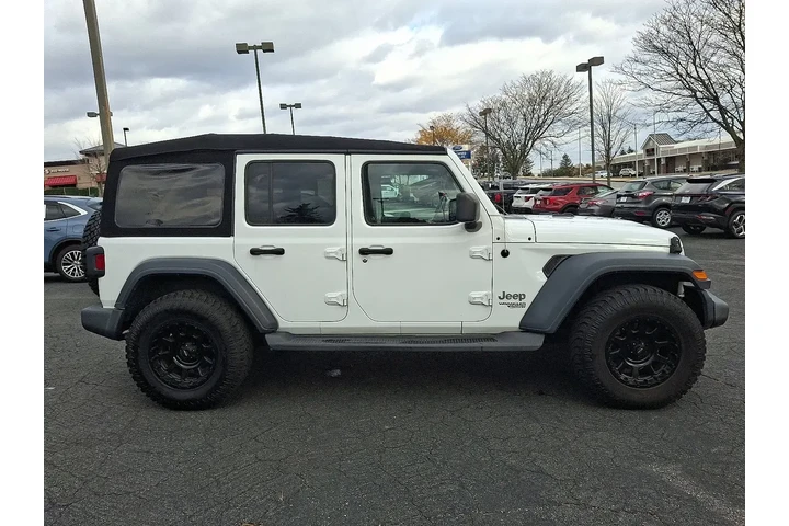 $20300 : Jeep Wrangler Unlimited 2018 image 7
