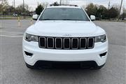 $12900 : 2017 Grand Cherokee Laredo thumbnail