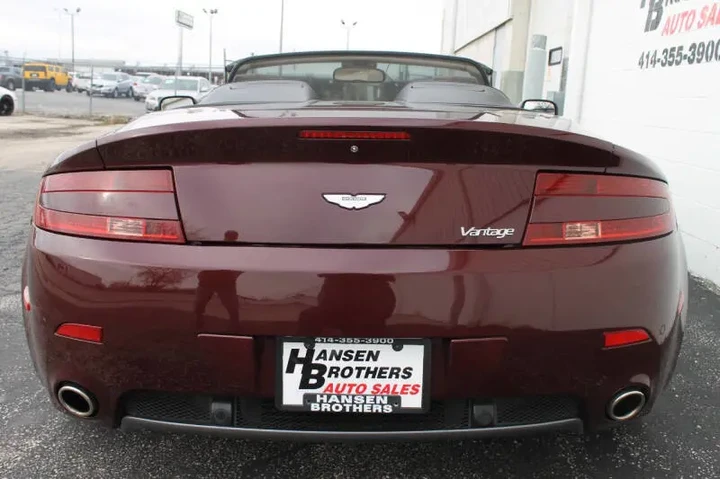 $50990 : 2009 Aston Martin V8 Vantage image 5