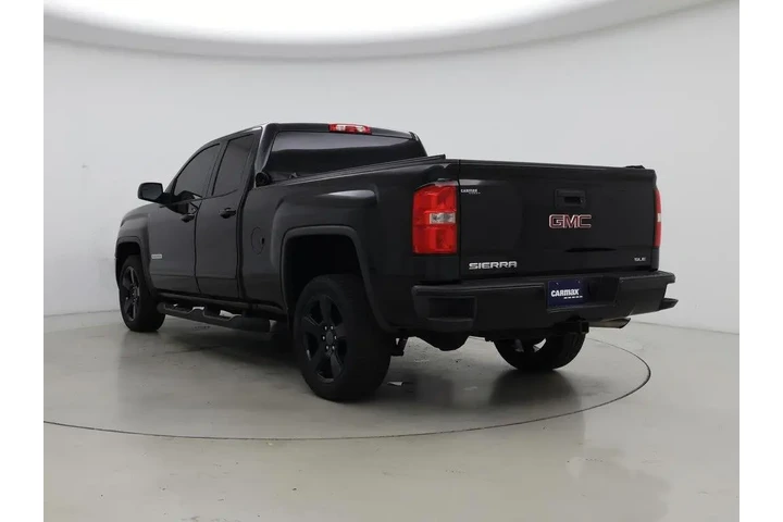 $22998 : GMC Sierra 1500 2018 4x2 SLE image 2