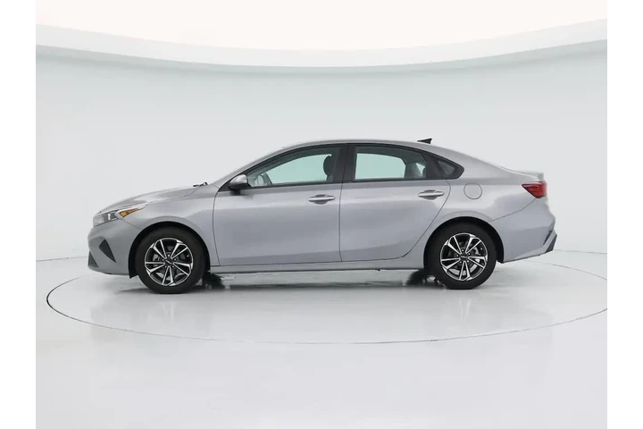 $18998 : Kia Forte 2024 LXS 4dr Sedan image 3