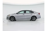 $18998 : Kia Forte 2024 LXS 4dr Sedan thumbnail