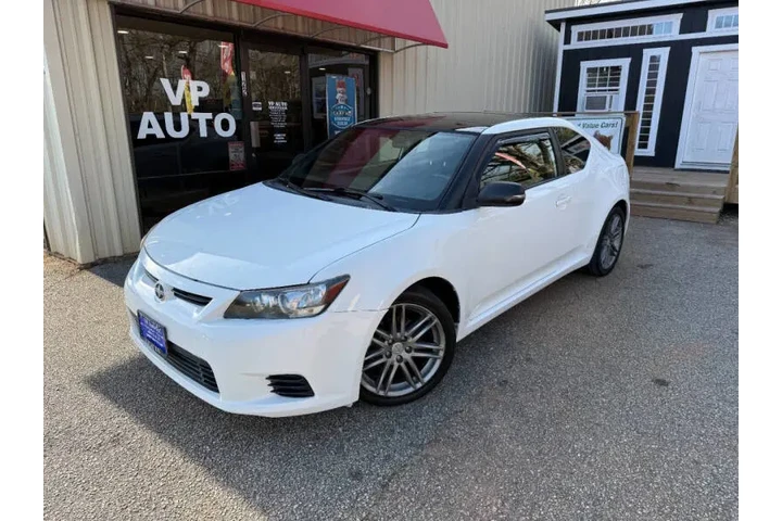 $8999 : 2013 tC image 2