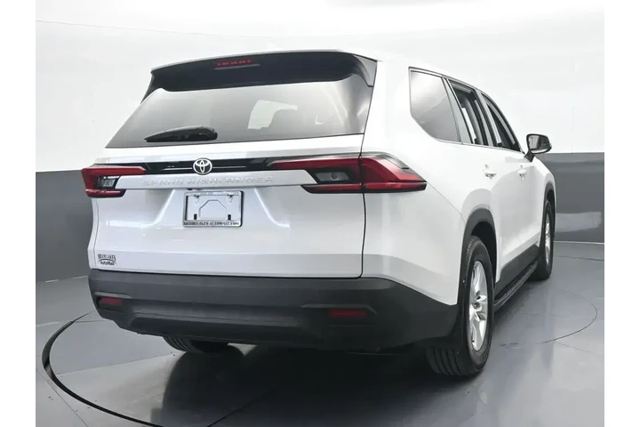 $38499 : Toyota Grand Highlander 2025 image 5