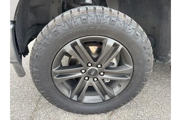 $40000 : Ford F-150 2022 4x4 XLT 4dr image 3