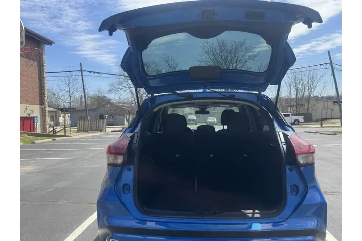 $6999 : 2021 Kicks SV image 10