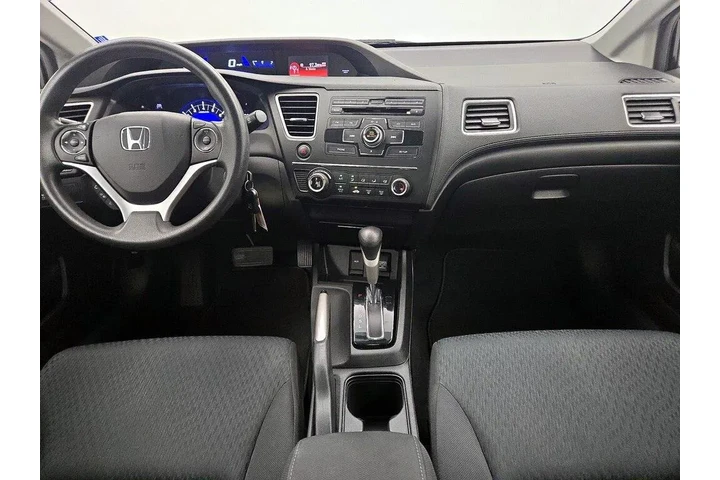 $15998 : Honda Civic 2015 LX 4dr Seda image 9