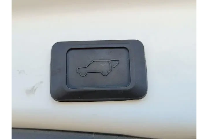 $38991 : Toyota RAV4 Hybrid 2023 AWD image 8