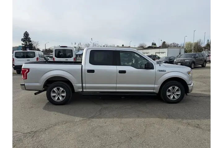 $19000 : Ford F-150 2015 4x2 XLT 4dr image 6