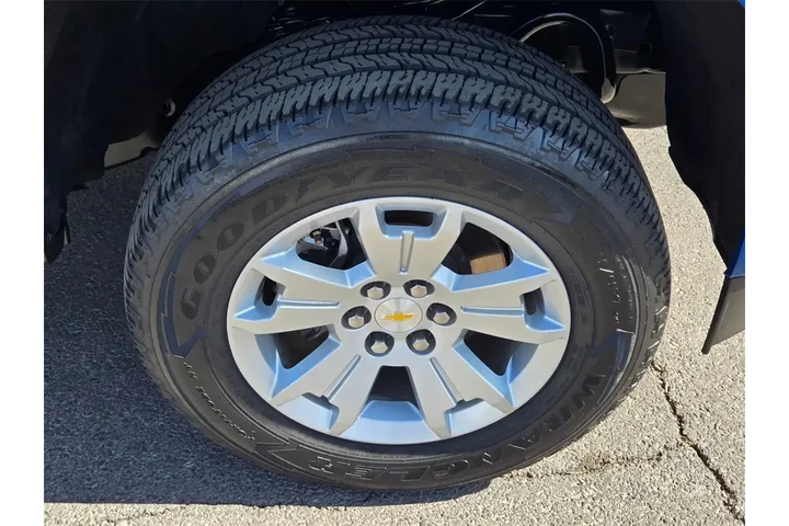 $28650 : Chevrolet Colorado 2021 4x2 image 8