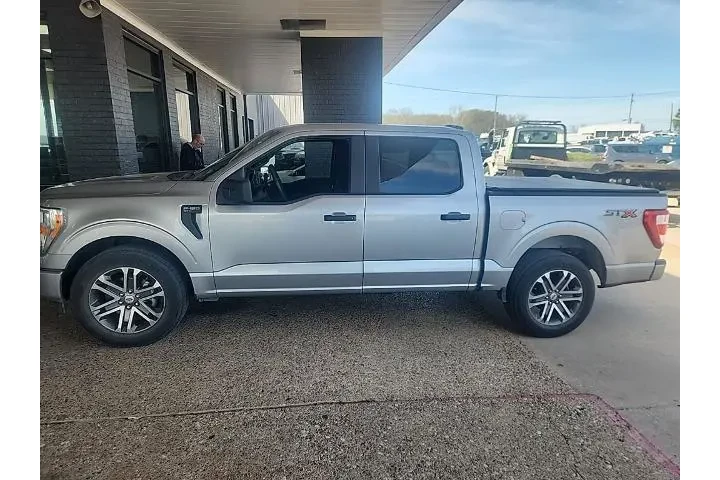 $24331 : Ford F-150 2022 4x2 XL 4dr S image 8