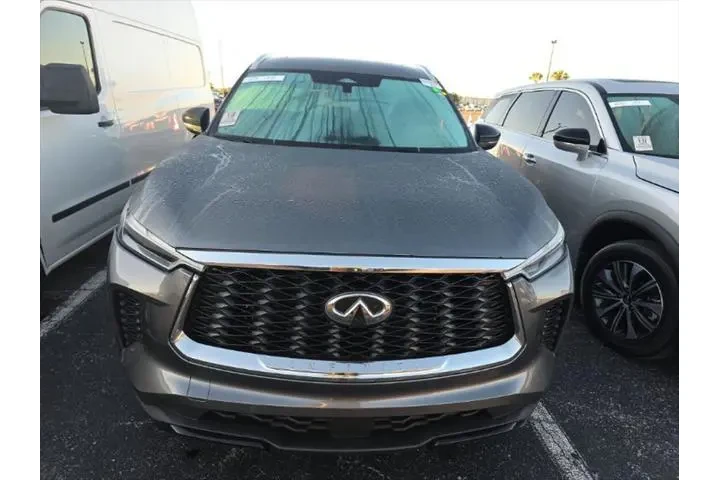 INFINITI QX60 2023 Luxe 4dr image 2