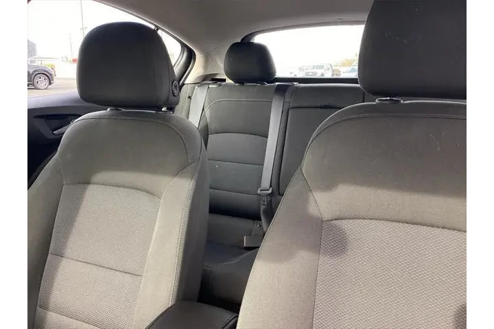 $14500 : Chevrolet Cruze 2018 LT Auto image 9