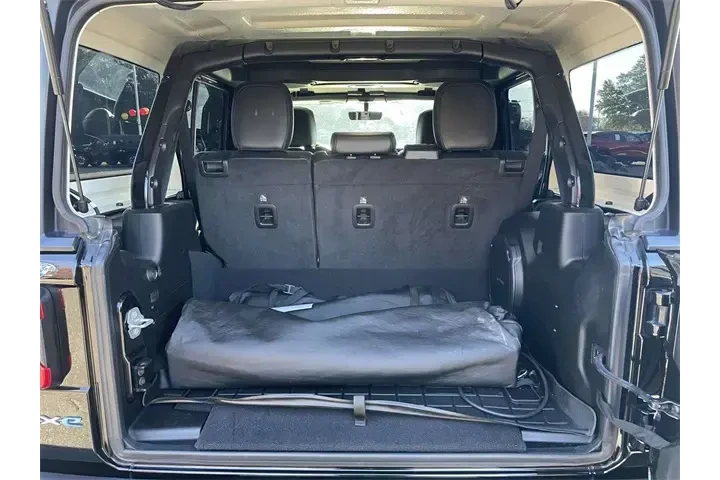 $29607 : Jeep Wrangler Unlimited 2022 image 8